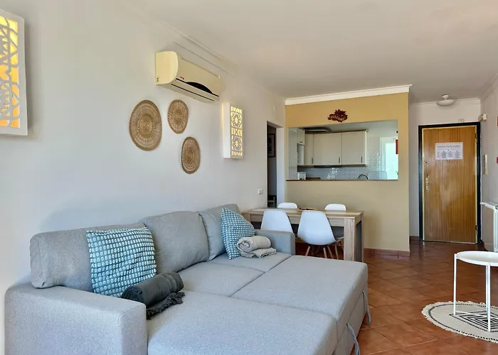 Grupo Morgado - Quinta Do Morgado - Morgado Premium * Тавира